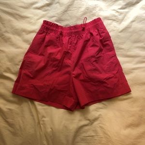 uniqlo quick dry sports utility shorts in pink